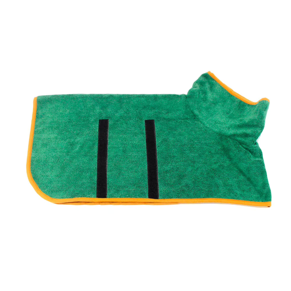 Drying robe in green